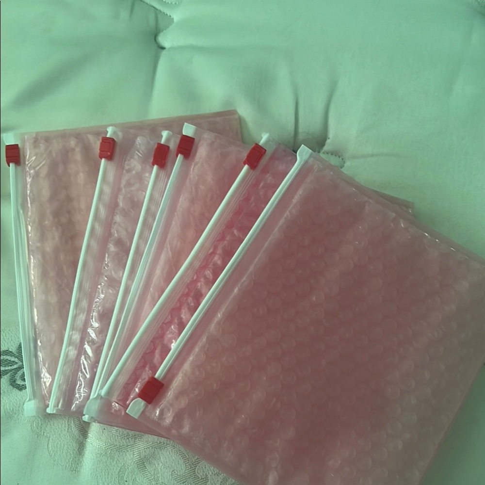 Glossier Pink Bubble Wrap Pouches 6